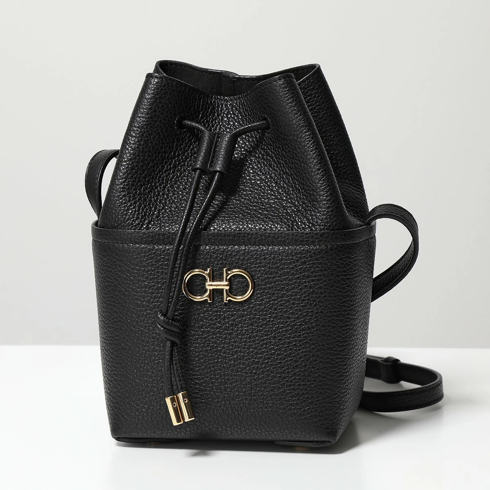 Salvatore Ferragamo Shoulder Bag Leather Drawstring Double Gancini